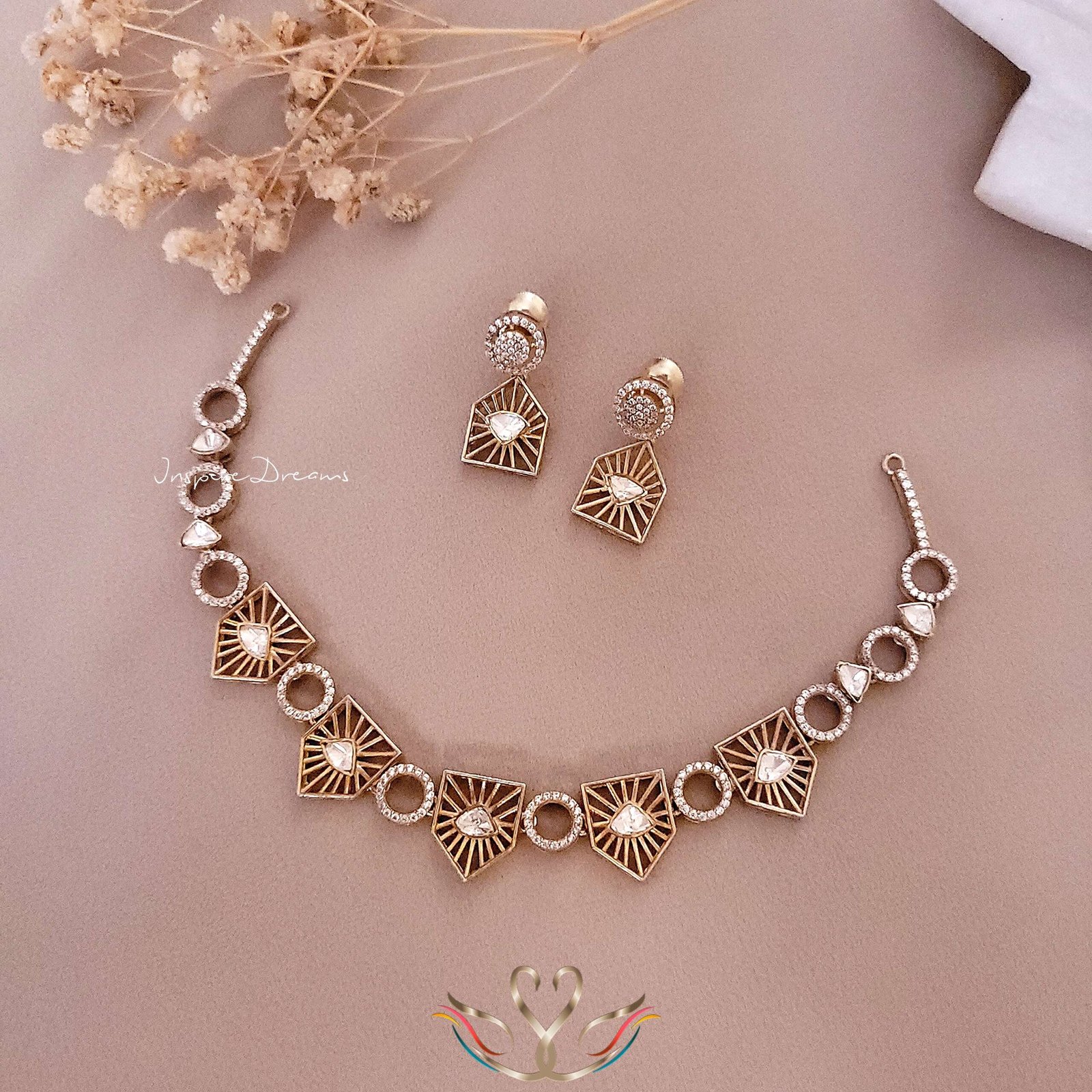 Aurora Radiance Necklace